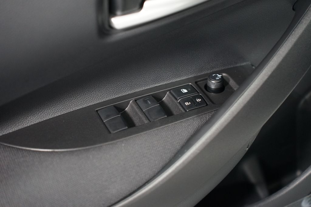 Thumbnail: 2026 Toyota Corolla - 31