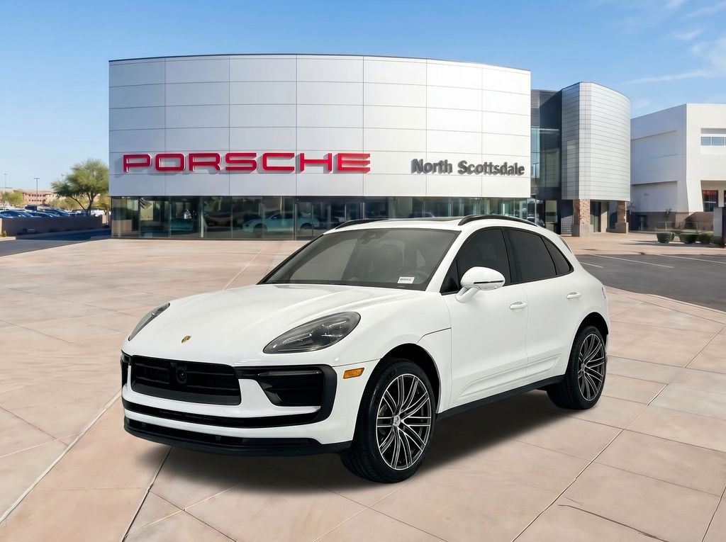 Thumbnail: 2026 Porsche Macan - 1
