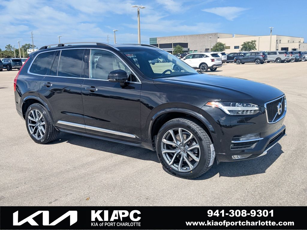 Onyx Black Metallic 2017 Volvo XC90 T6 Momentum AWD SUV / Crossover All-Wheel Drive Automatic
