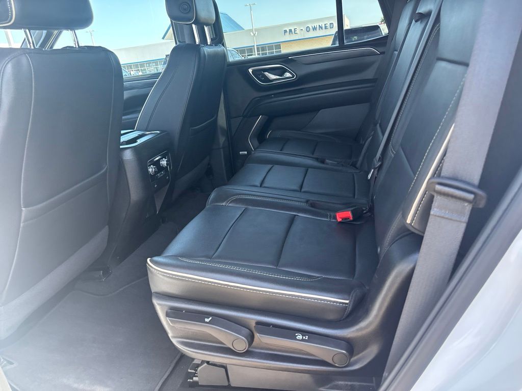 2024 GMC Yukon SLT White at Classic Elite Chevrolet Hwy 6