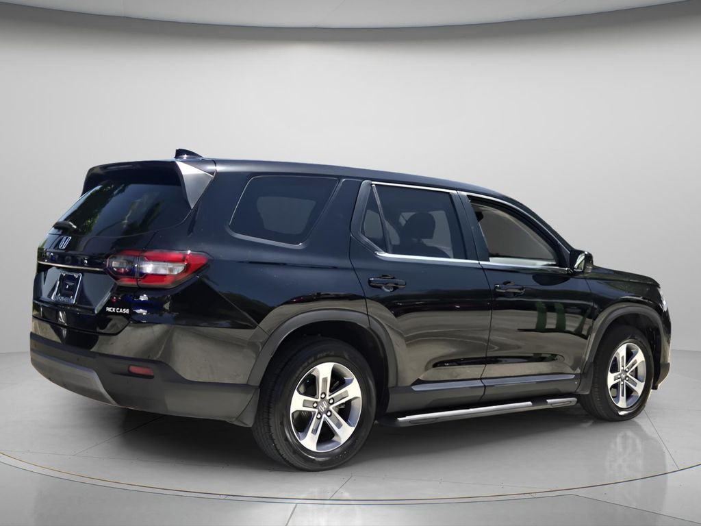 2025 Honda Pilot - $36,875