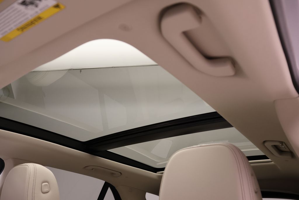 Thumbnail: 2026 Mercedes-Benz GLE - 15