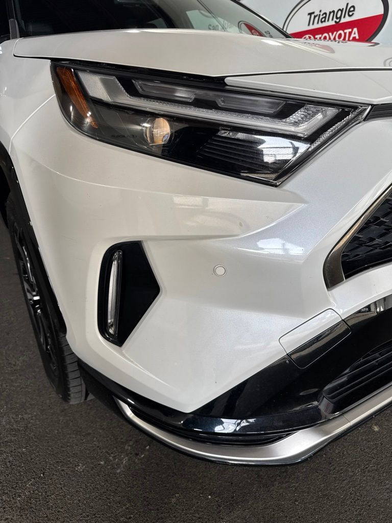 Thumbnail: 2024 Toyota RAV4 - 13