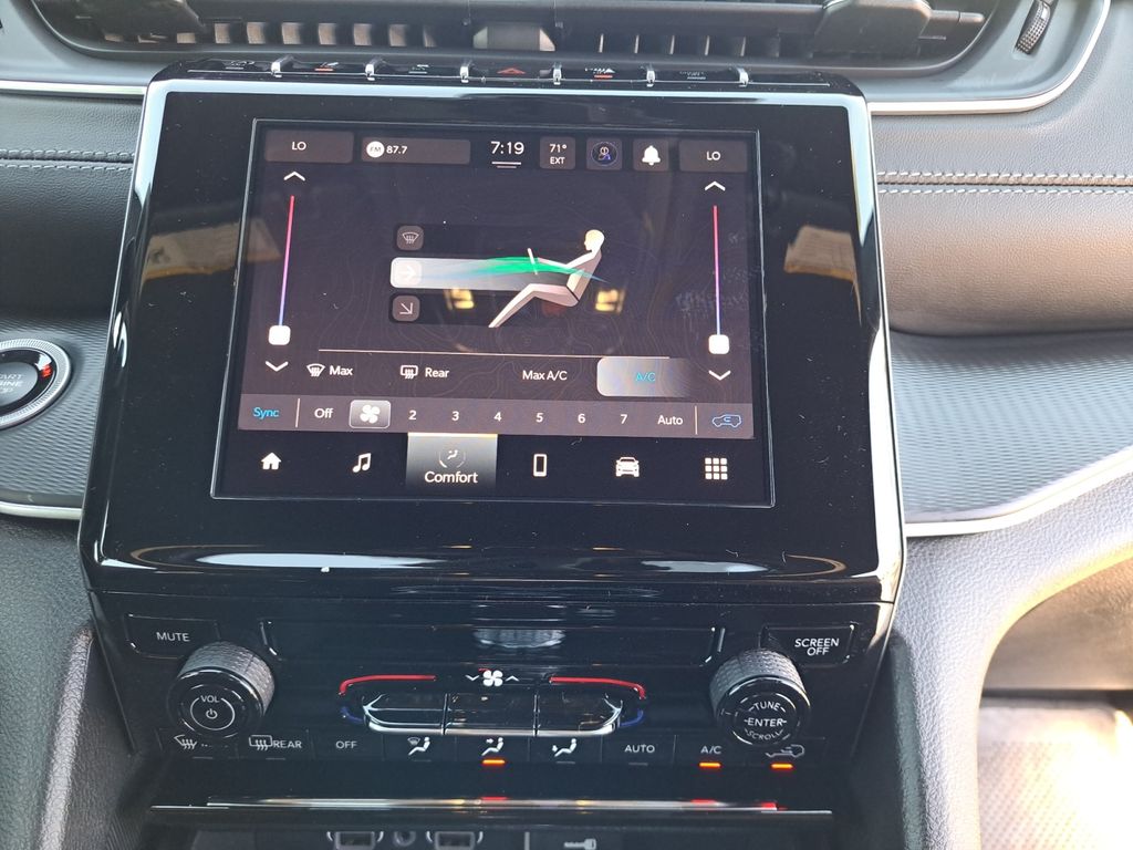 New Car 2025 Jeep Grand Cherokee  Laredo For Sale Under $35,000 In Austin, Texas