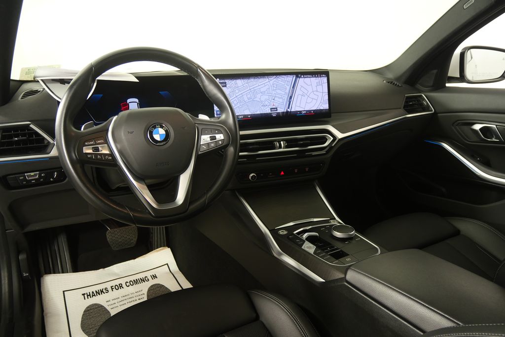 Thumbnail: 2024 BMW 3 Series - 19