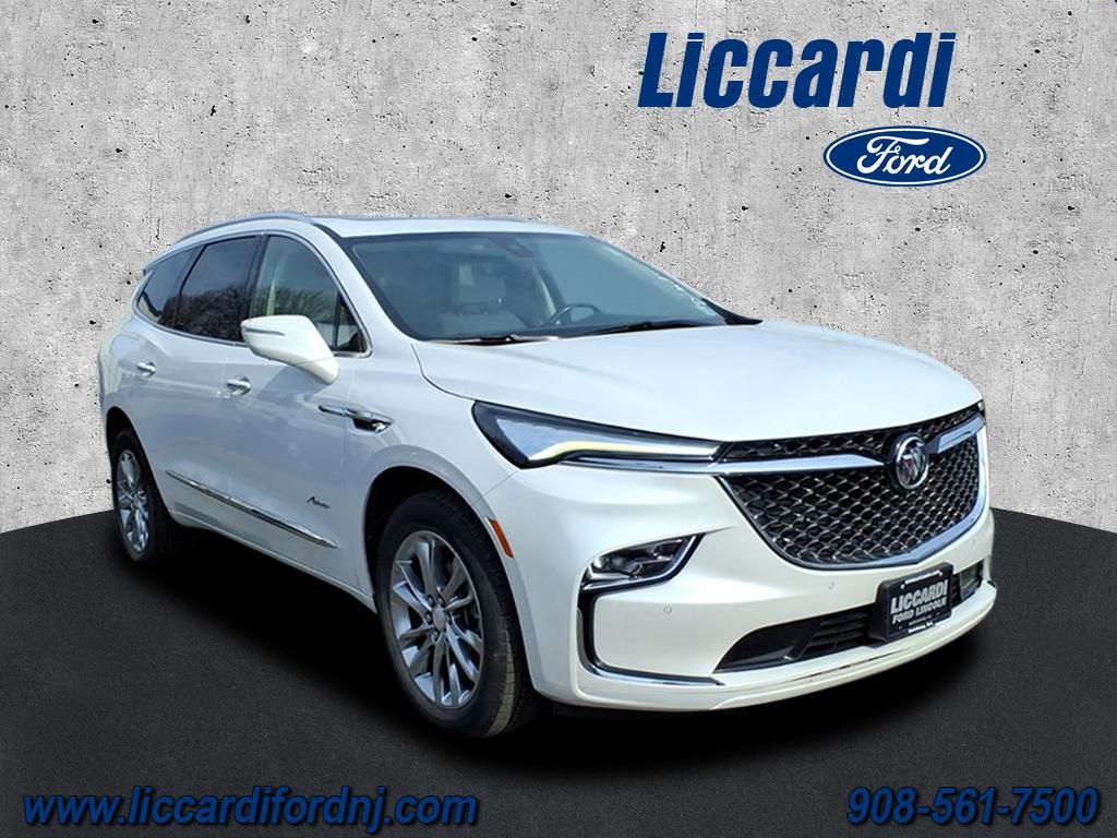 White Frost Tricoat 2022 Buick Enclave Avenir AWD SUV / Crossover Four-Wheel Drive 9-Speed Automatic