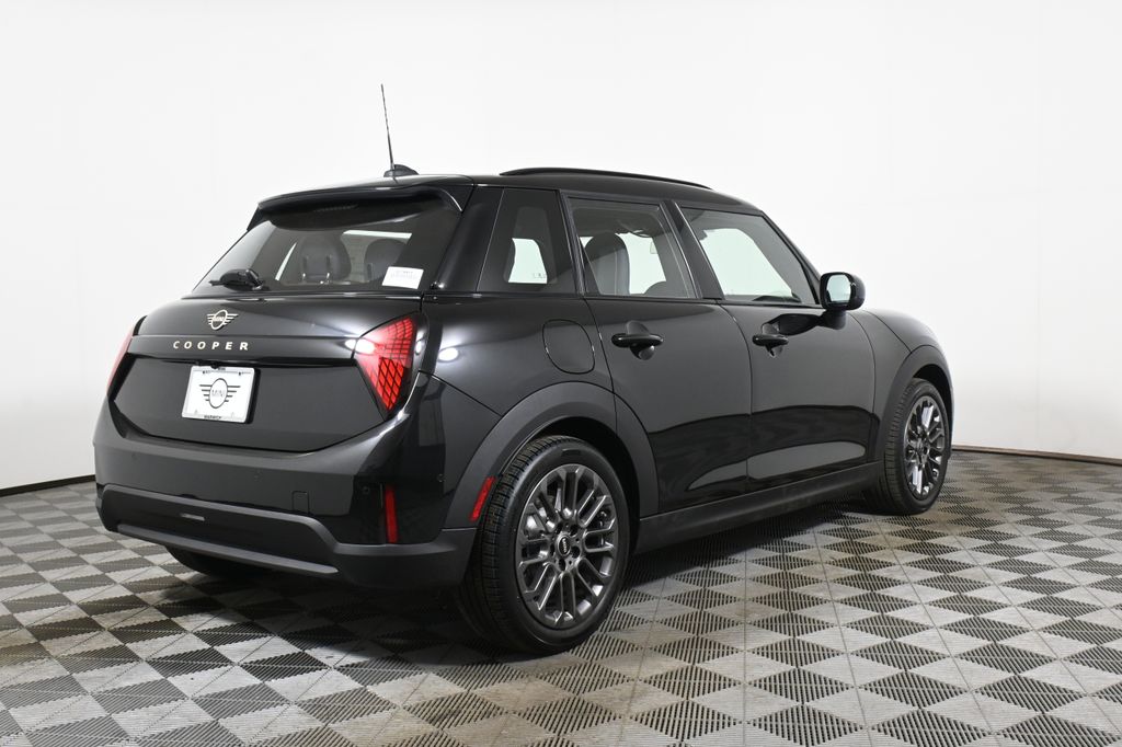 Thumbnail: 2026 MINI Cooper - 7