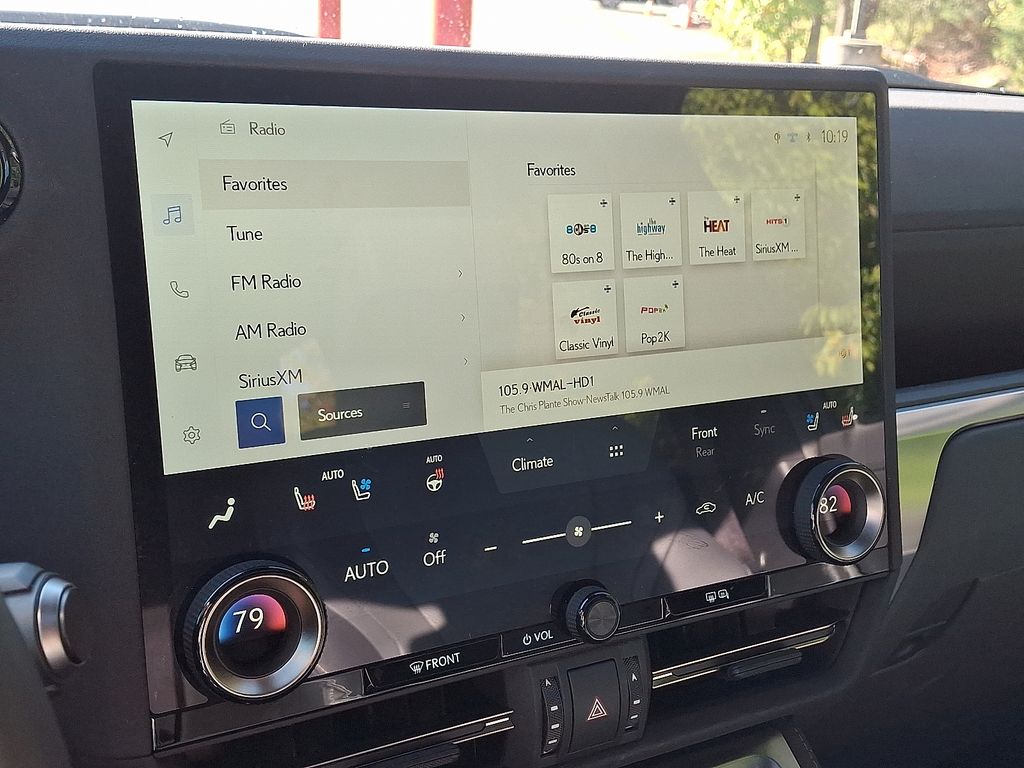 Thumbnail: 2024 Lexus GX - 19