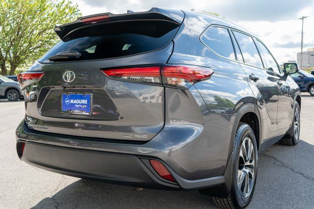 2022 Toyota Highlander XLE Gray at Auto Express Mitsubishi