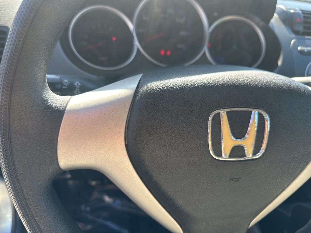 Thumbnail: 2007 Honda Fit - 16