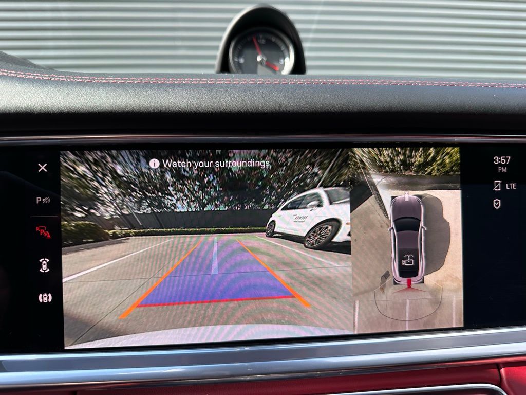 Thumbnail: 2023 Porsche Panamera - 31