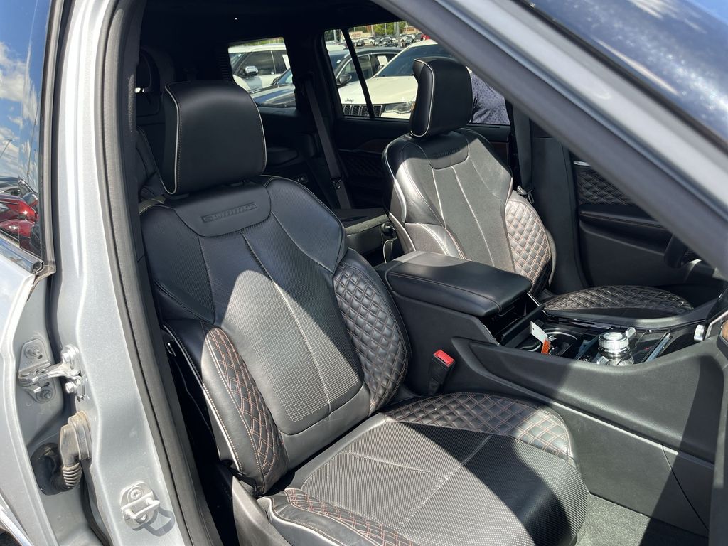 Used 2021 Silver Jeep Summit image 32