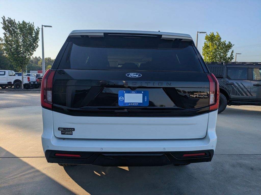 2027 Ford Expedition 