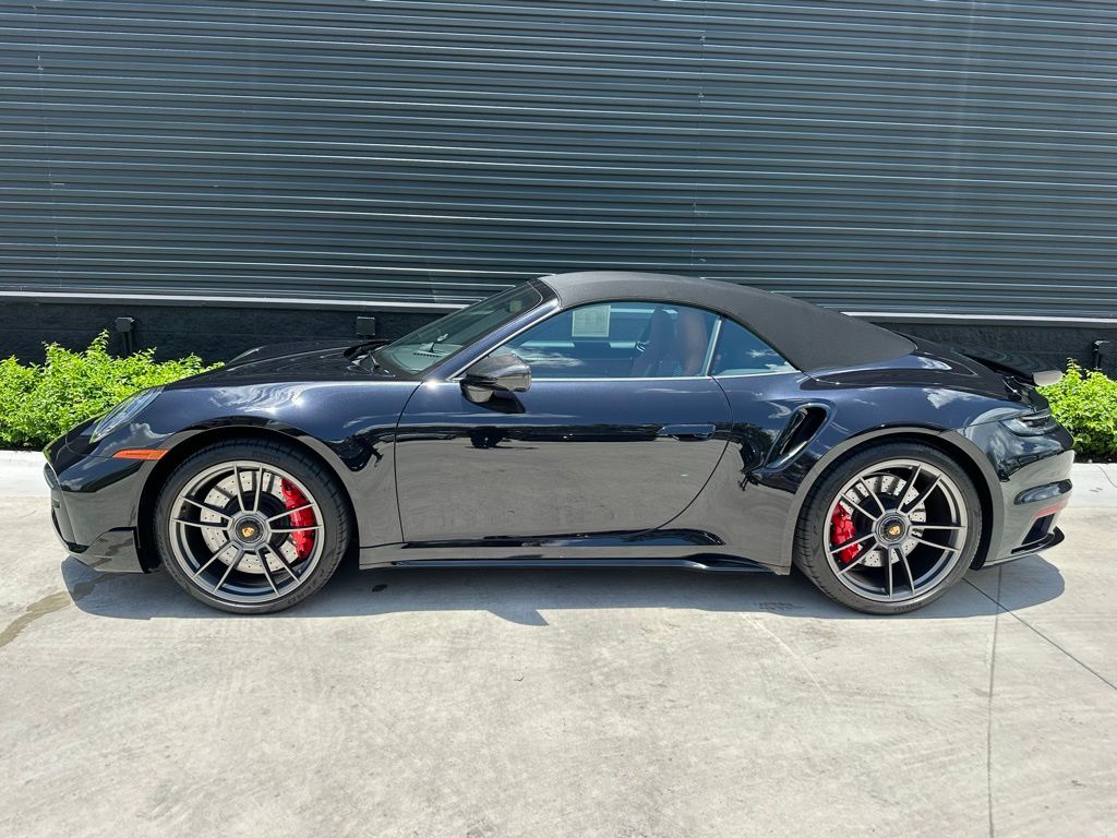 2025 Porsche 911 Turbo 2