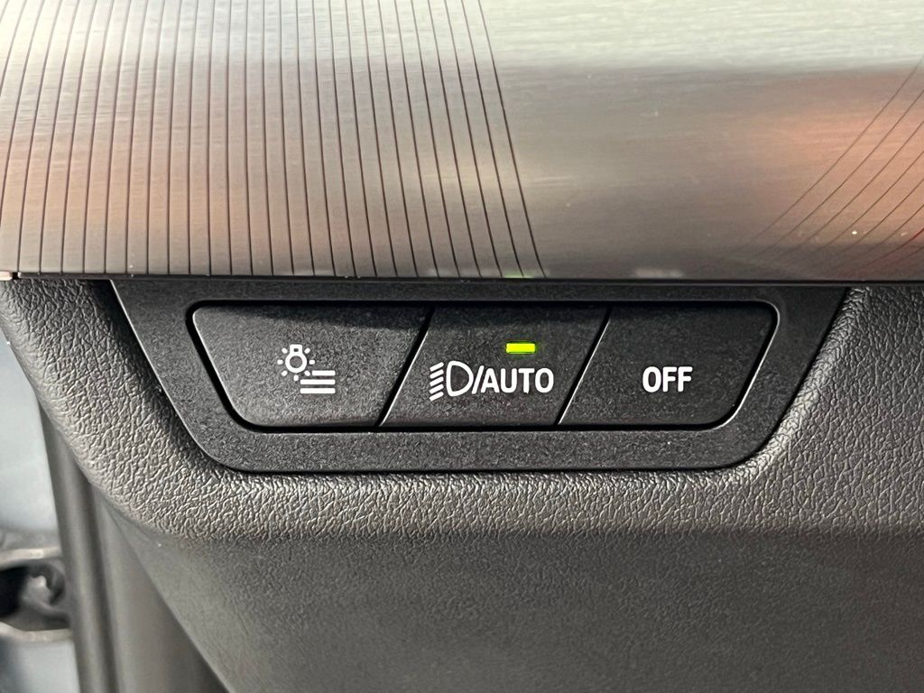 Thumbnail: 2025 BMW X2 - 19