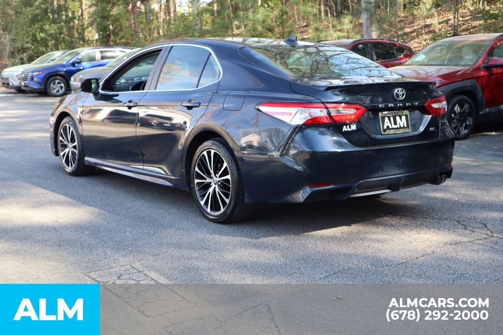 Used 2020 Blue Toyota SE image 9