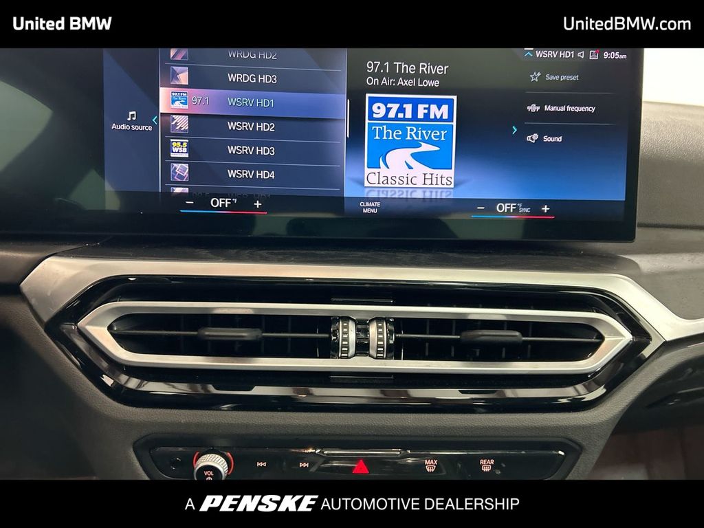 2024 BMW 3 Series 330i xDrive 16
