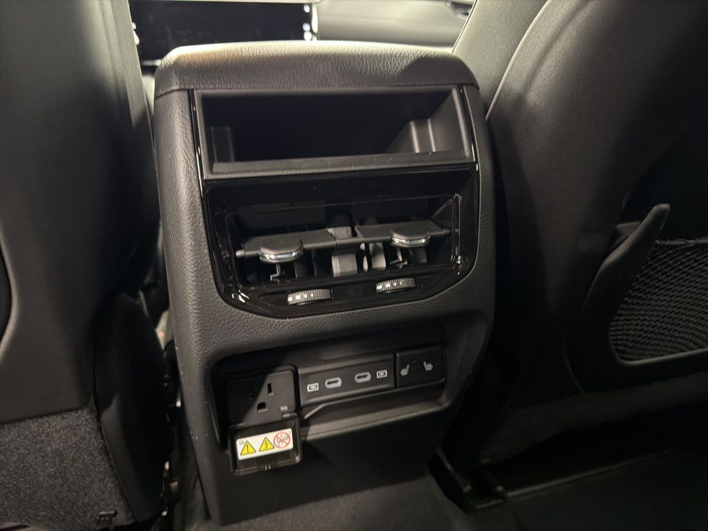 2026 Jeep Grand Cherokee Limited - 11