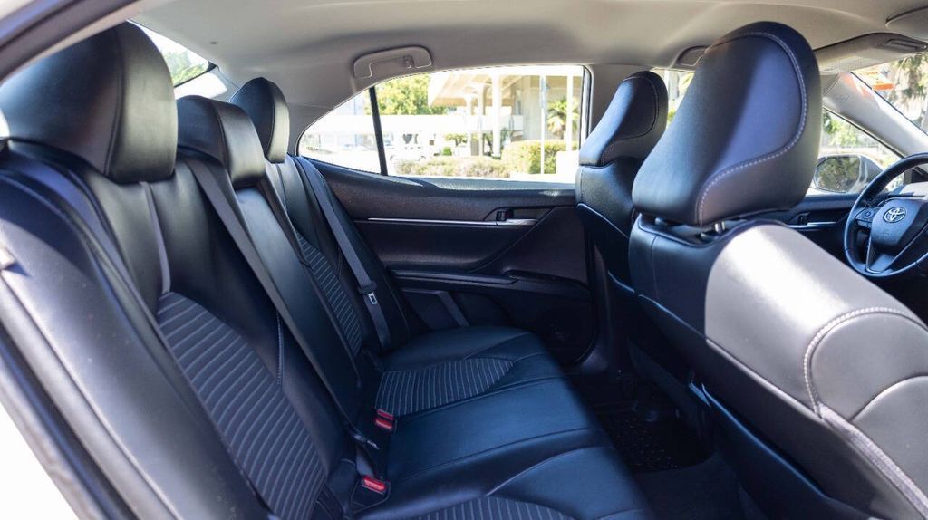 Used 2022 Toyota Camry SE 4D Sedan