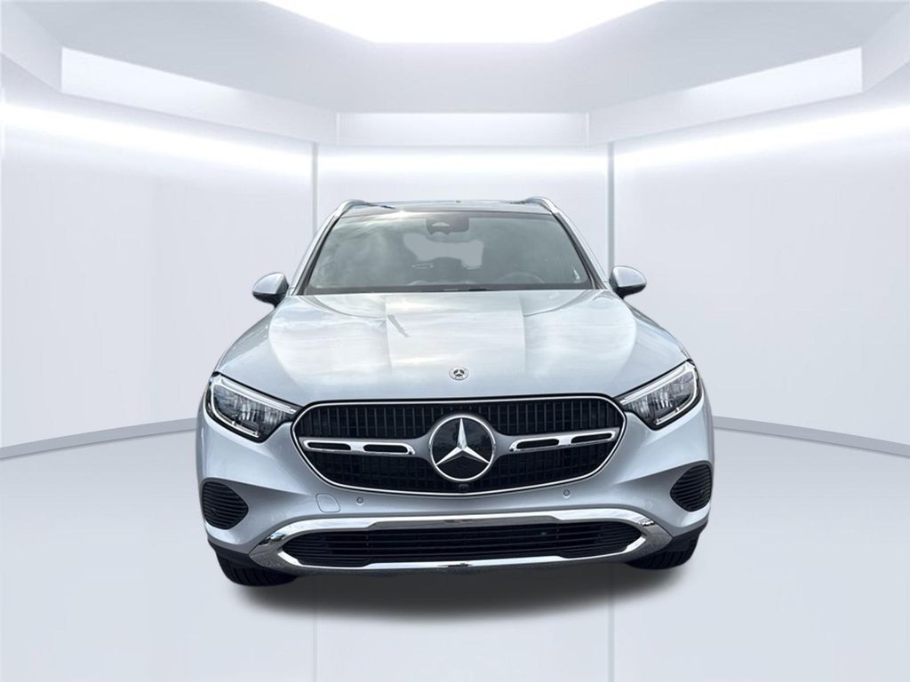 Thumbnail: 2026 Mercedes-Benz GLC - 8