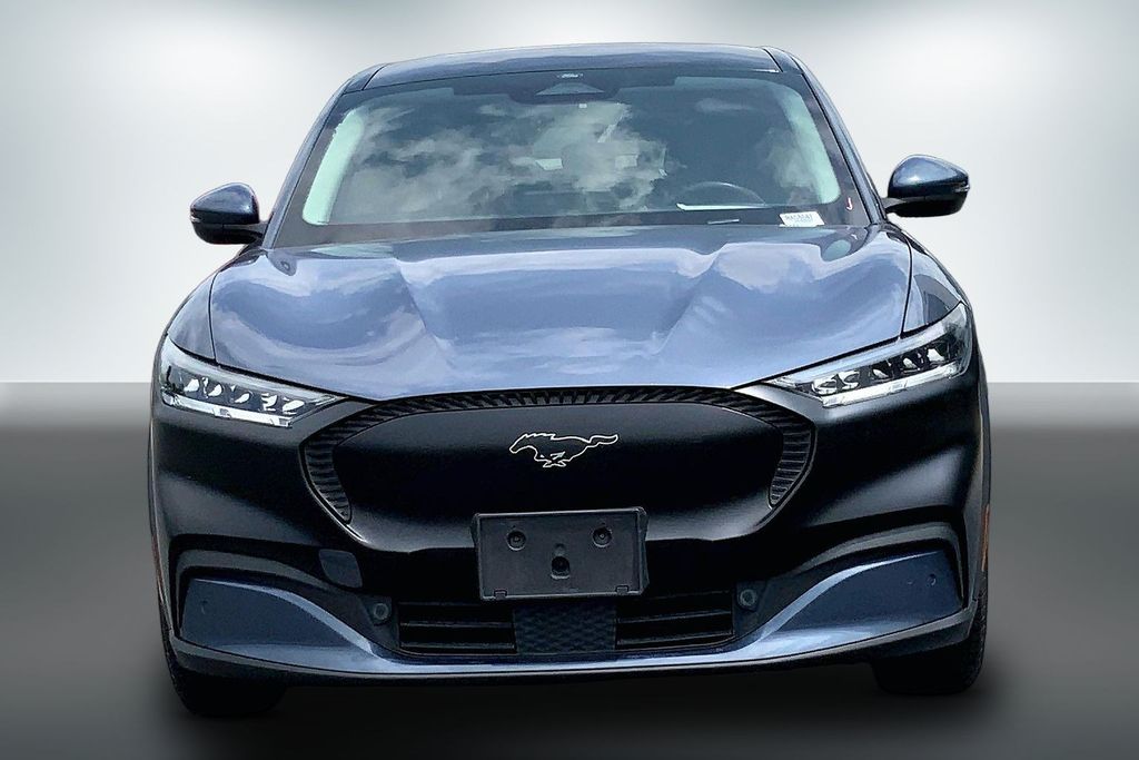 Used 2021 Blue Ford Select image 6