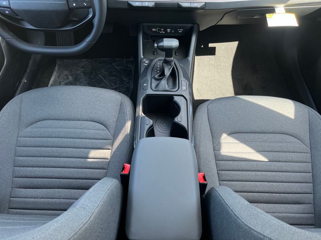 2025 Kia K4 EX photo