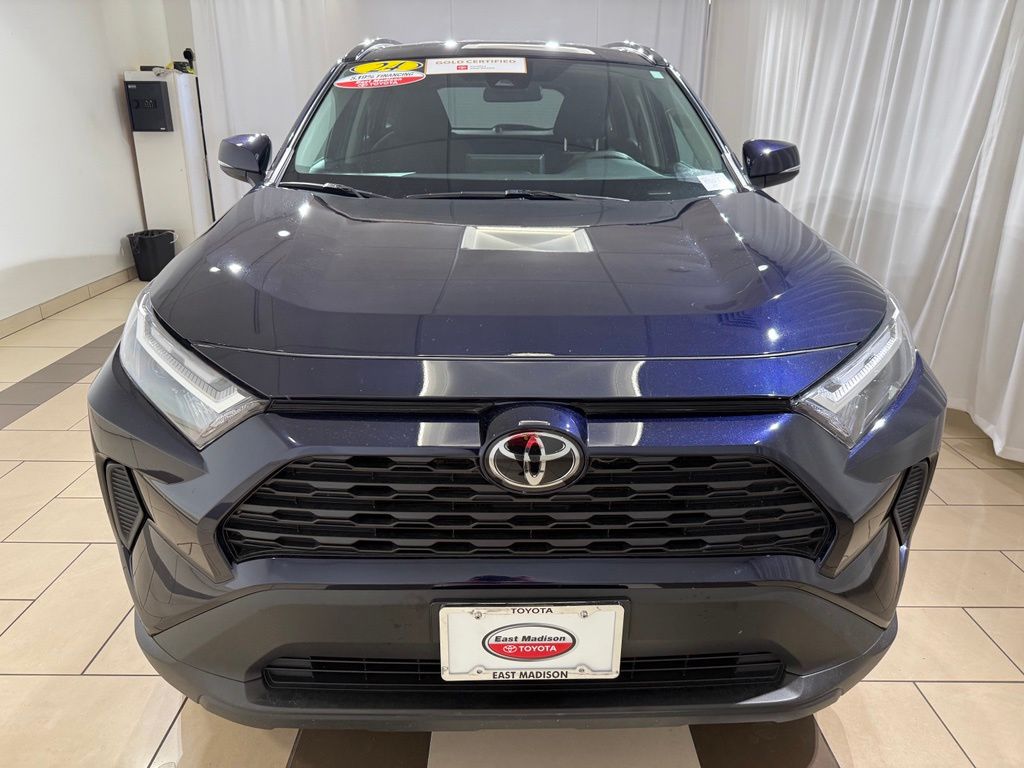Thumbnail: 2024 Toyota RAV4 - 8