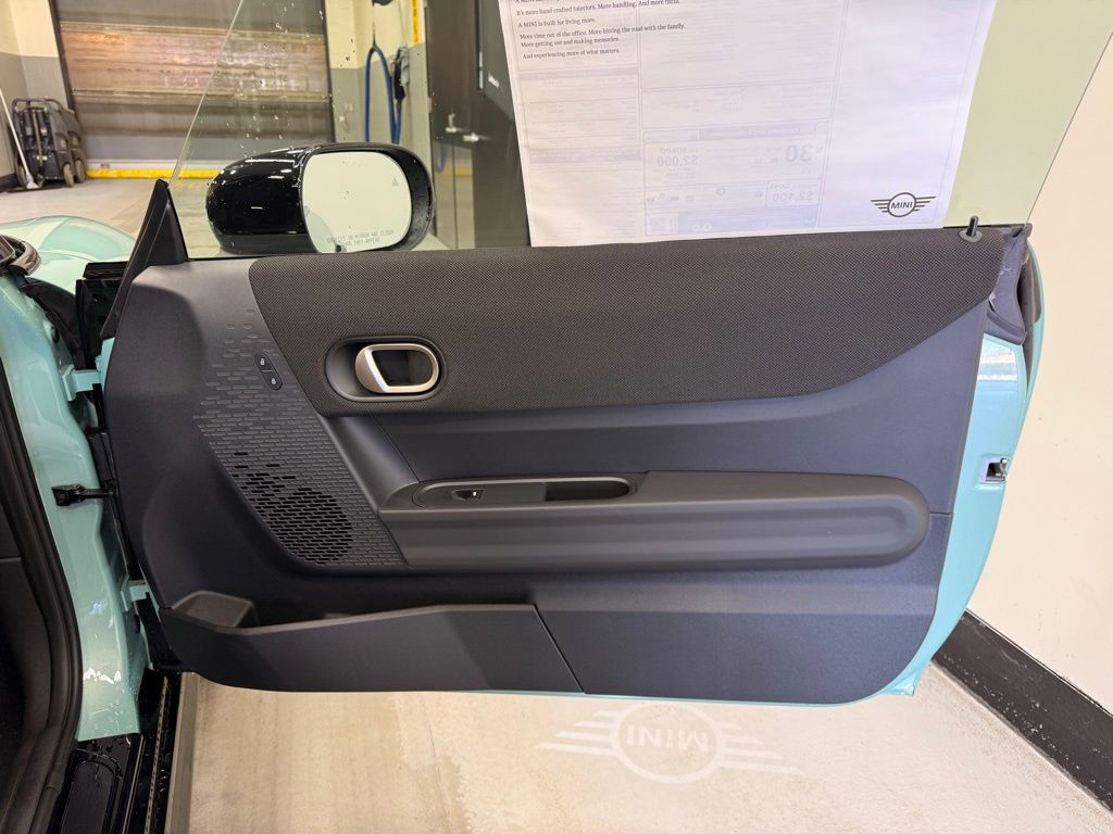 Thumbnail: 2026 MINI Cooper - 21