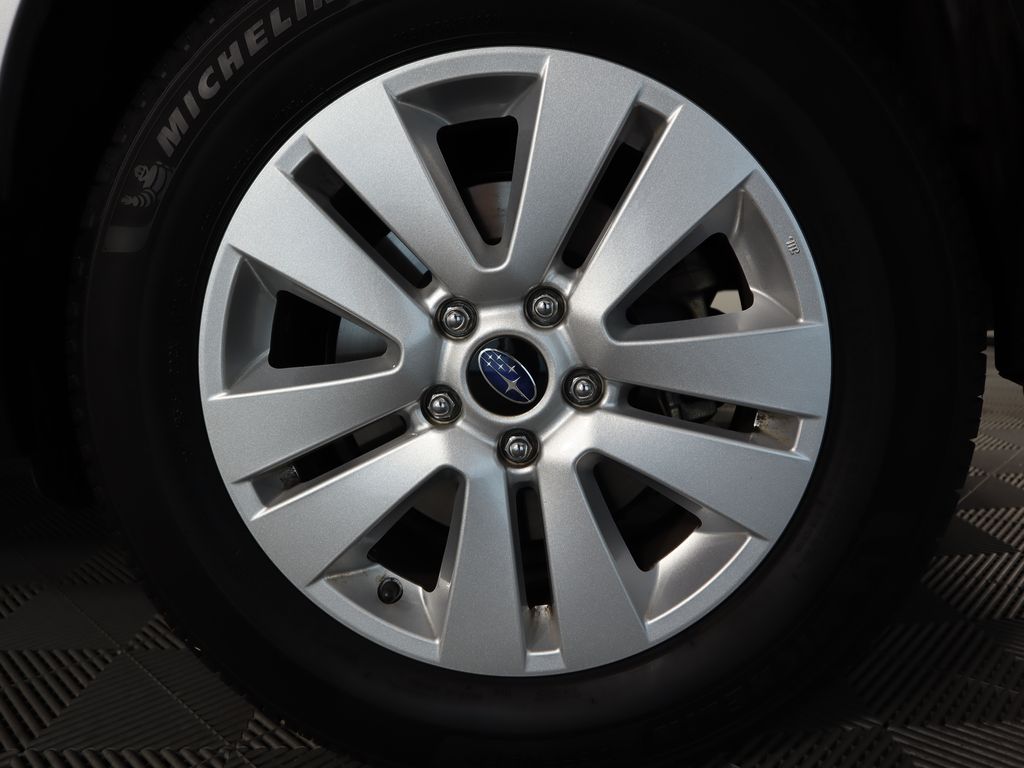 Thumbnail: 2019 Subaru Outback - 30