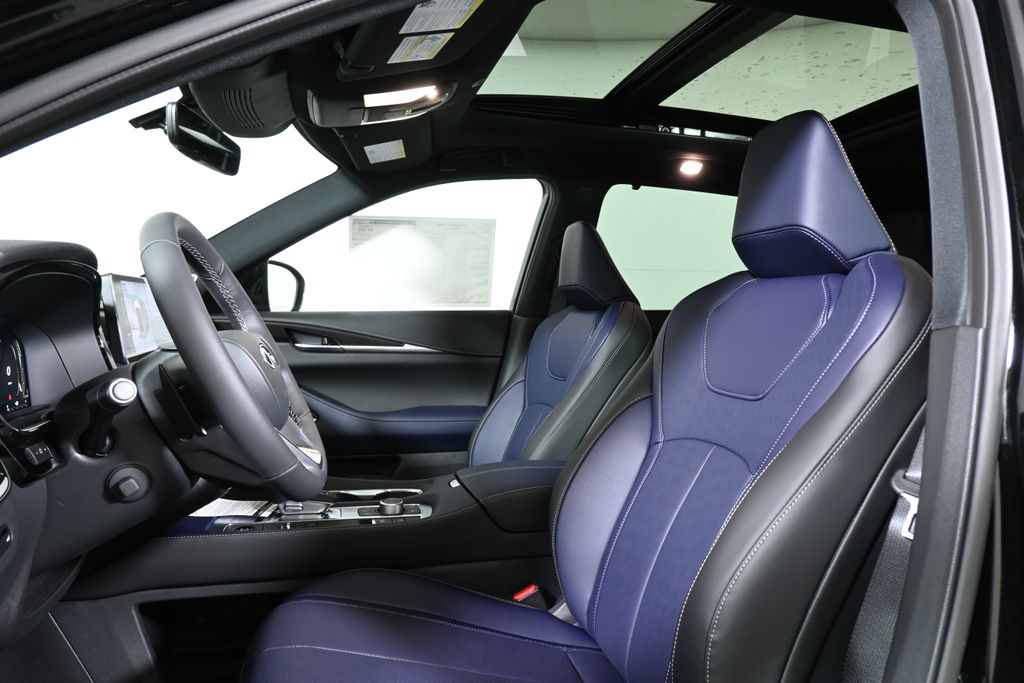 Thumbnail: 2026 INFINITI QX60 - 13