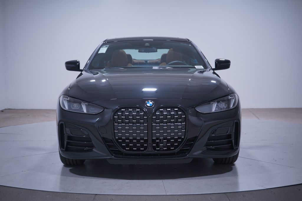 Thumbnail: 2026 BMW 4 Series - 4