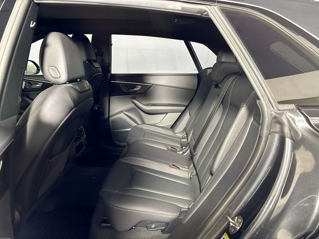 2023 Audi Q8 55 Premium Plus