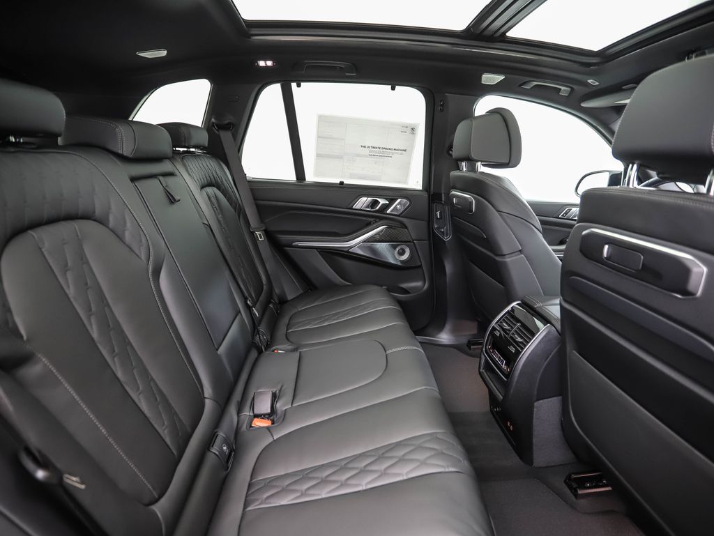 Thumbnail: 2026 BMW X5 - 27