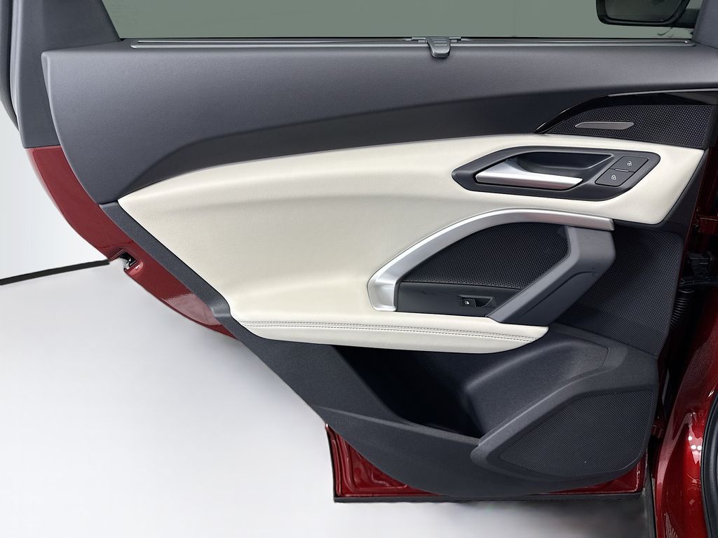 Thumbnail: 2025 Audi Q5 - 25