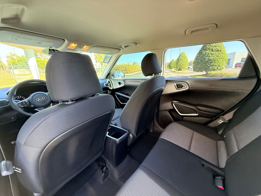 Thumbnail: 2020 Kia Soul - 19