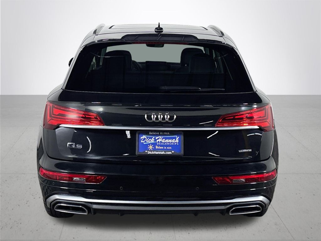 2022 Audi Q5 45 S line Premium