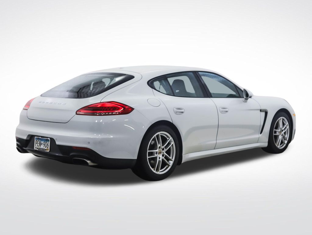 Thumbnail: 2014 Porsche Panamera - 5