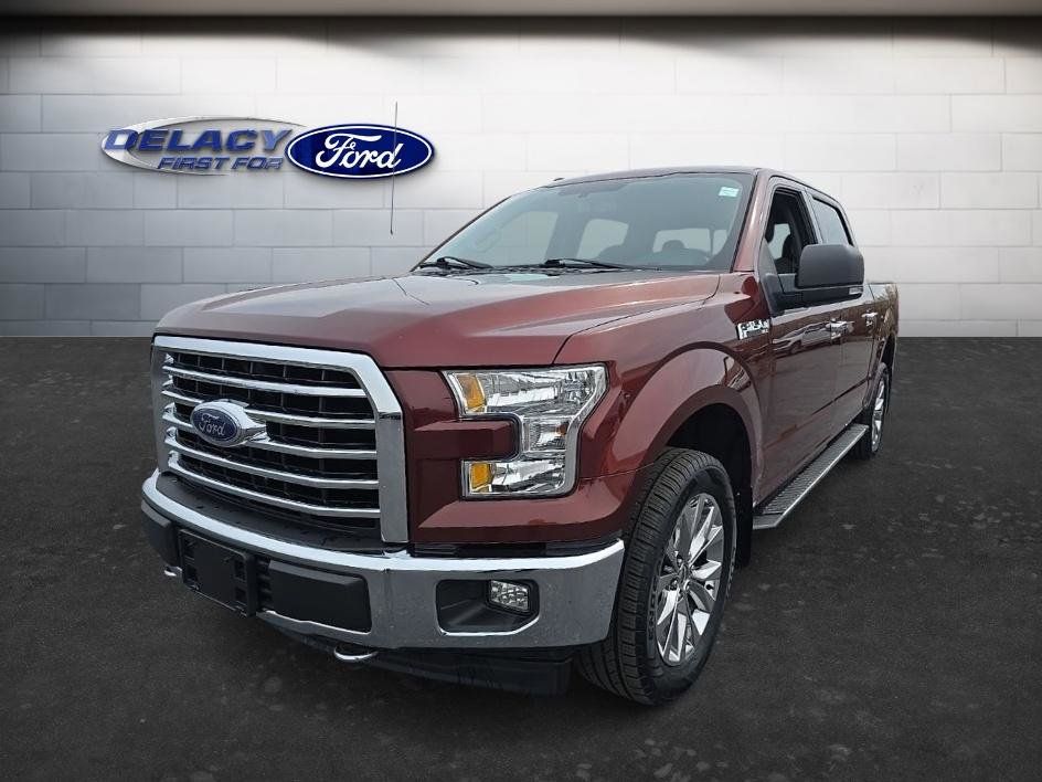 Red (Bronze Fire Metallic) 2017 Ford F-150 XLT SuperCrew 4WD Pickup Truck Four-Wheel Drive 6-Speed Automatic