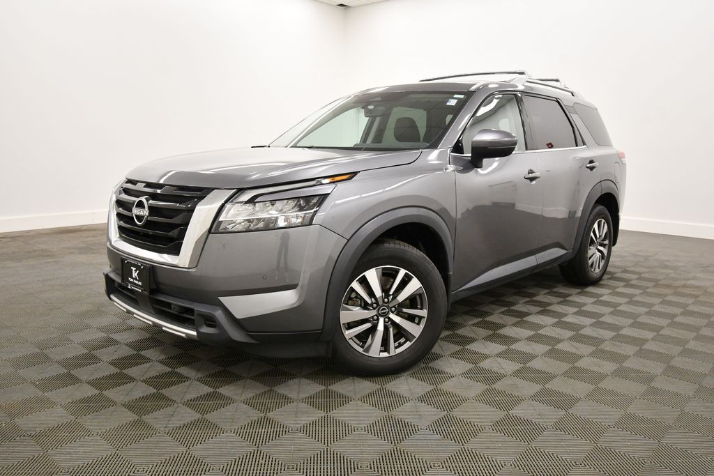Used 2023 Nissan Pathfinder SUV