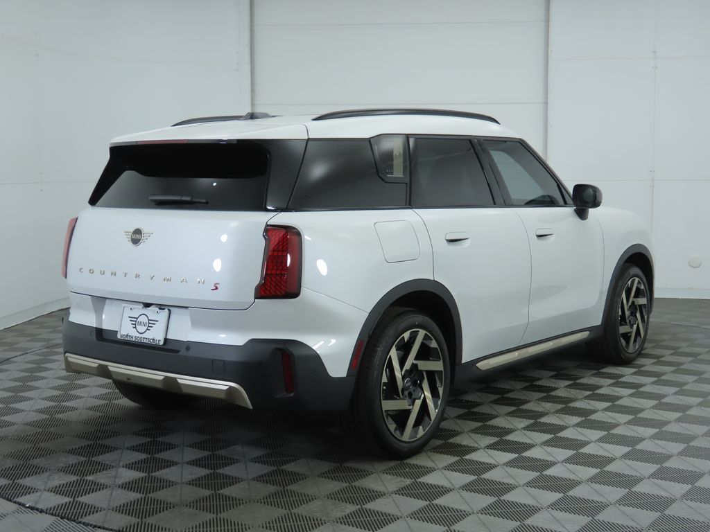 2025 MINI Cooper Countryman Base 5