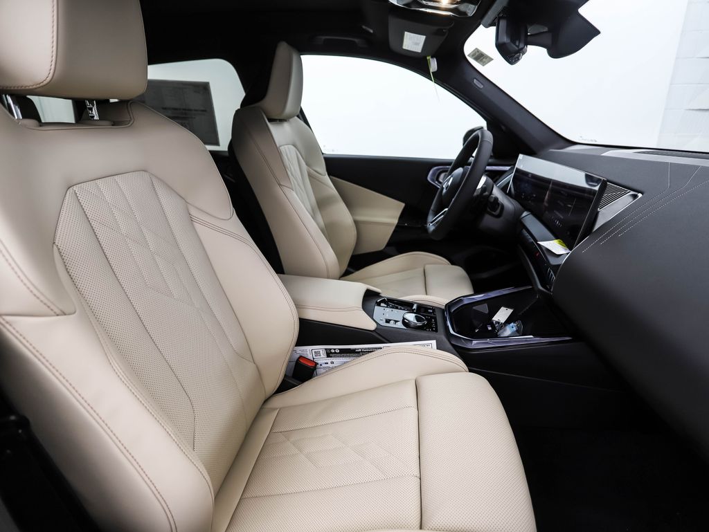Thumbnail: 2026 BMW X3 - 32