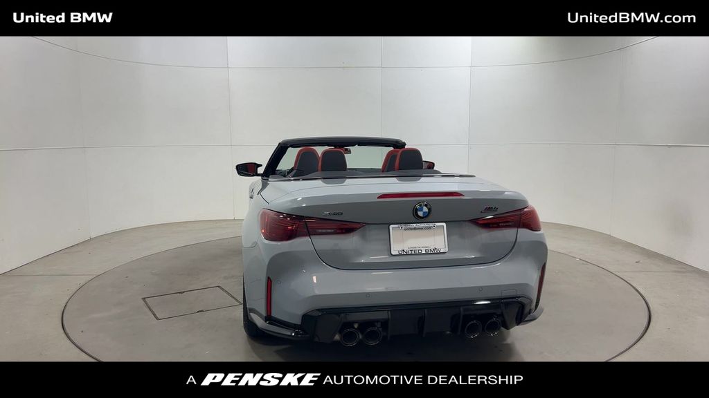 2026 BMW M4 Competition 7