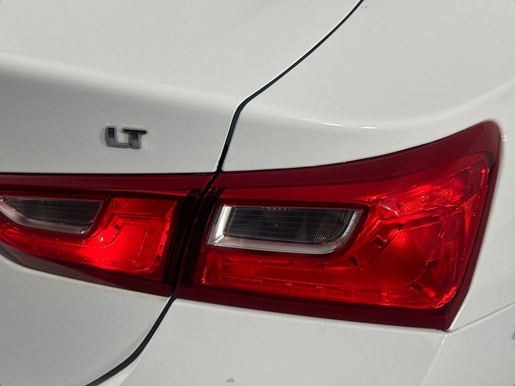 Used Car 2018 Chevrolet Malibu  Lt For Sale Under $12,000 In Austin, Texas