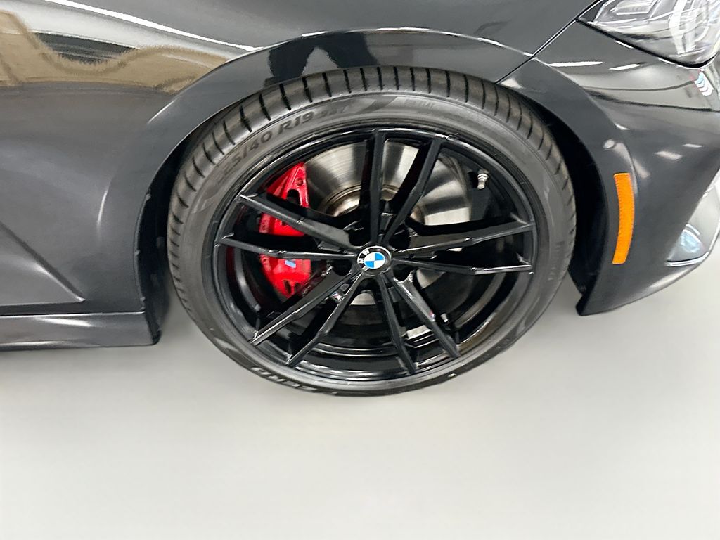 Thumbnail: 2024 BMW 3 Series - 31