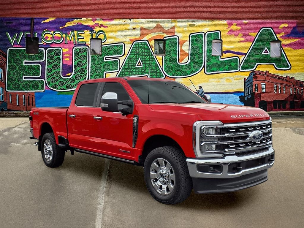 Race Red 2025 Ford F-250 Super Duty Lariat Crew Cab 4WD Pickup Truck Four-Wheel Drive Automatic