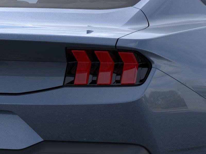 2025 Ford Mustang EcoBoost photo