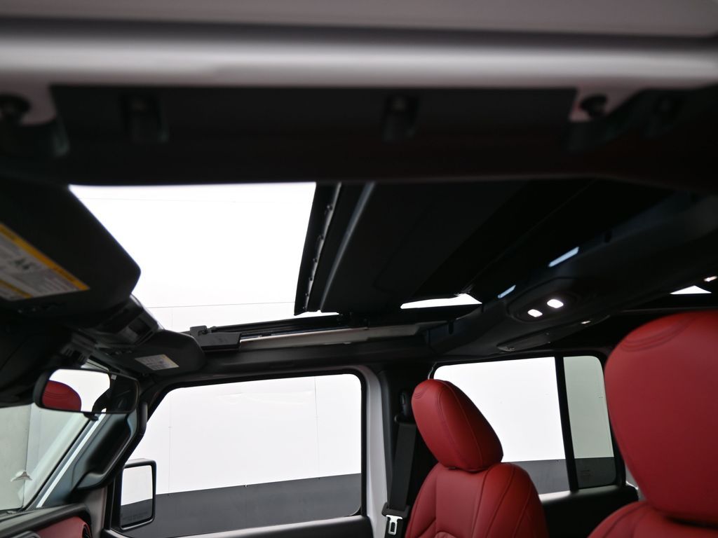 New 2026 Bright White Clearcoat Jeep Sport S image 11