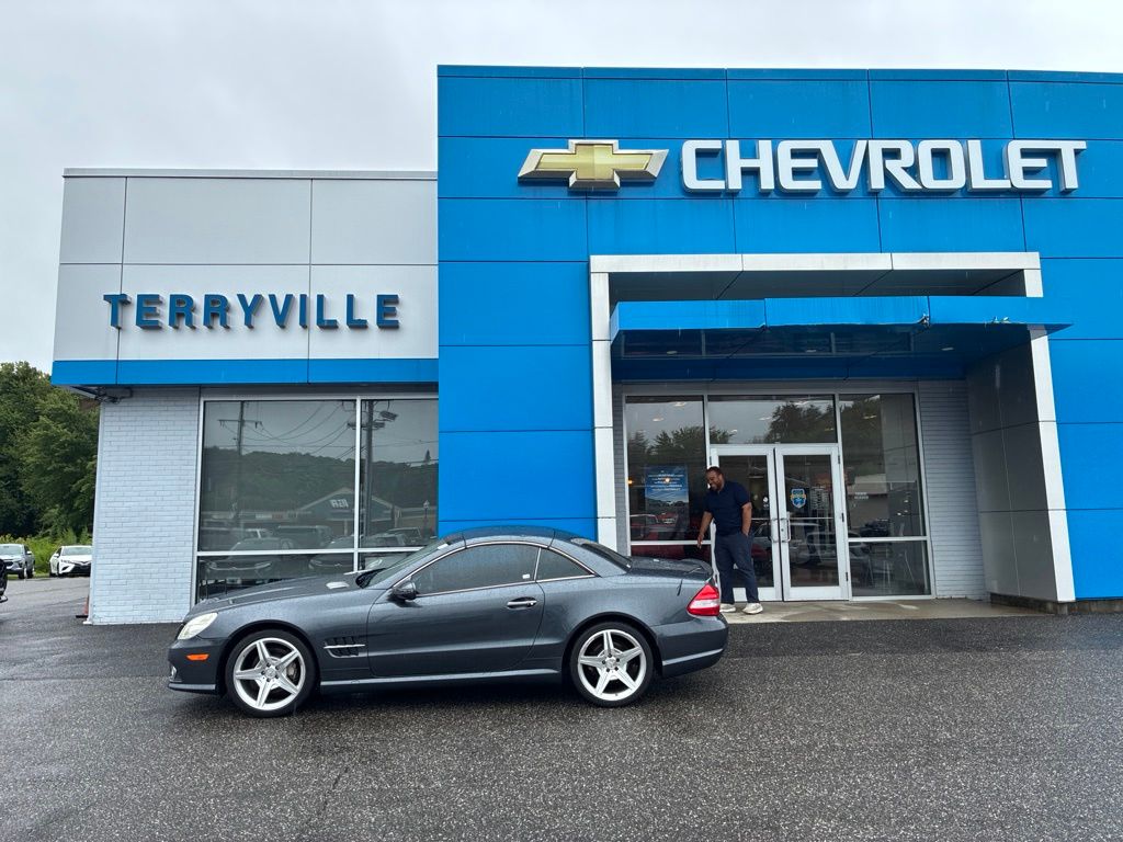 Gray 2009 Mercedes-Benz SL-Class Convertible Rear-Wheel Drive 7-Speed Automatic
