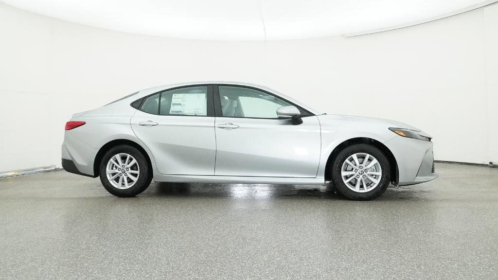 Thumbnail: 2026 Toyota Camry - 21