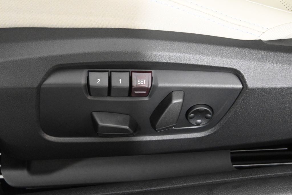 Thumbnail: 2026 MINI Cooper - 21